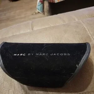 Marc Jacobs | Accessories | Marc Jacobs Sunglasses Case And  display picture 1